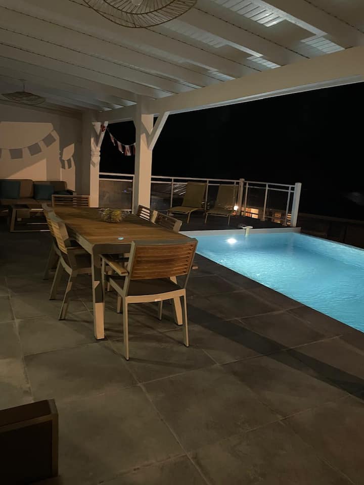 Vue complémentaire de la Villa Outaouis